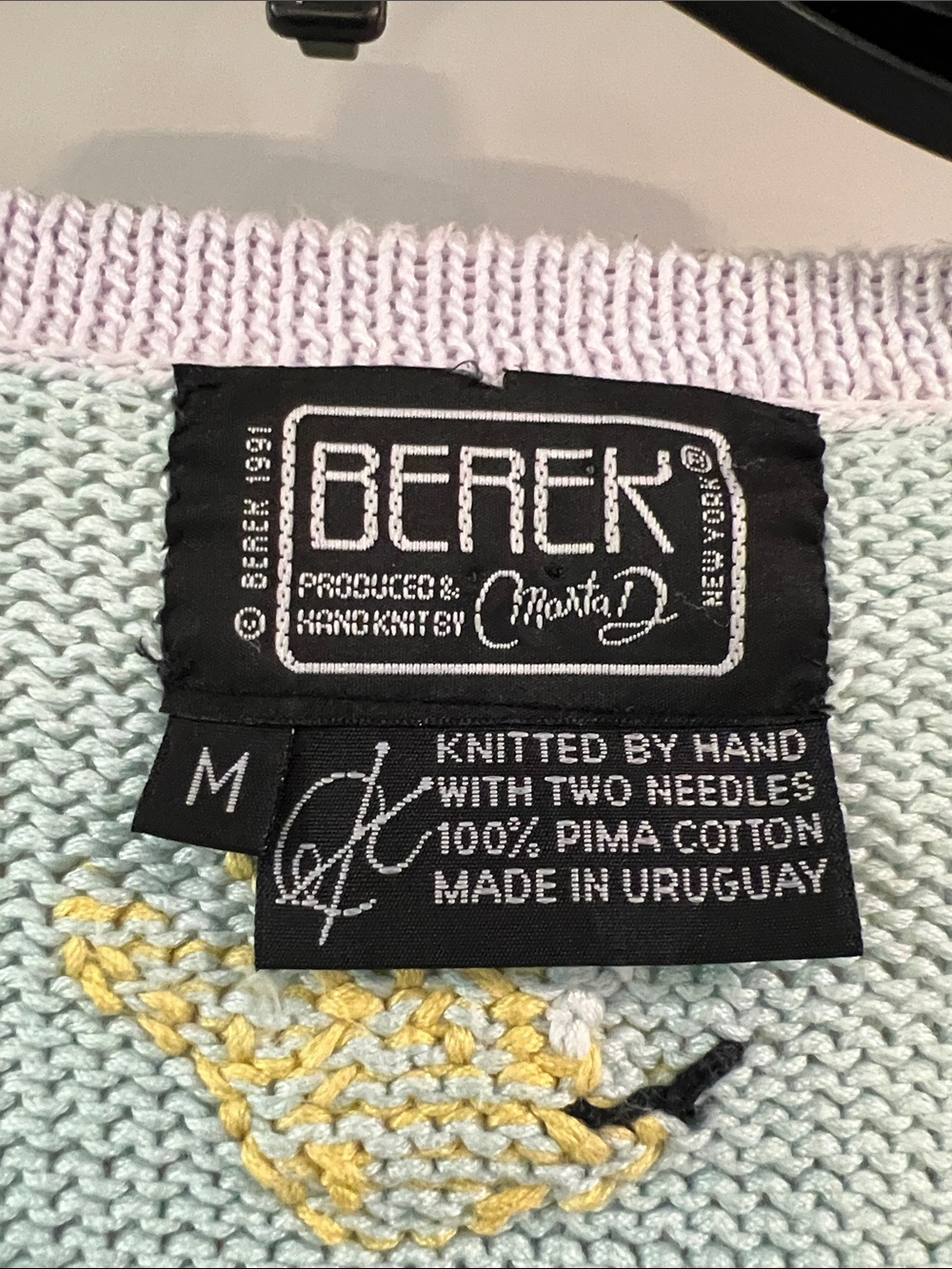 Berek - M, Hand-Knit Pastel Farm/Egg Hunt Scene Cardigan - Picture 4 of 12